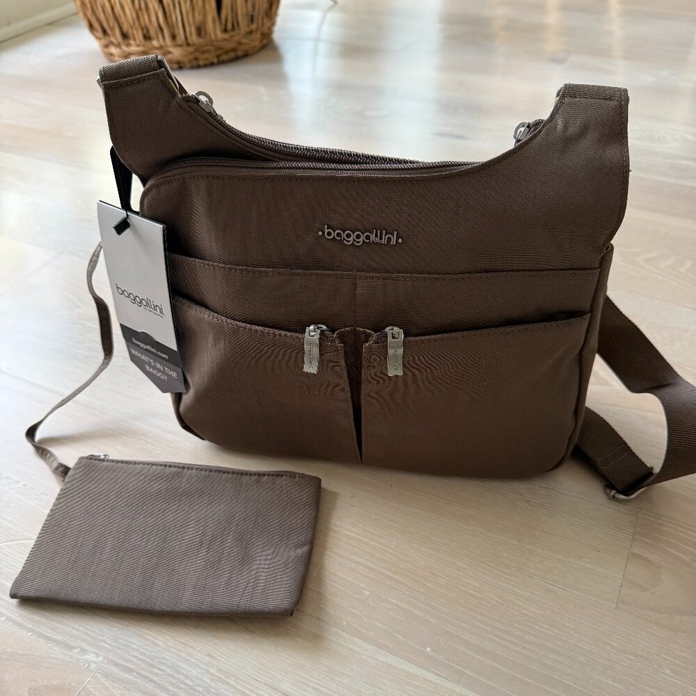 Baggallini Cross Over Crossbody with RFID Wristlet - Portobello